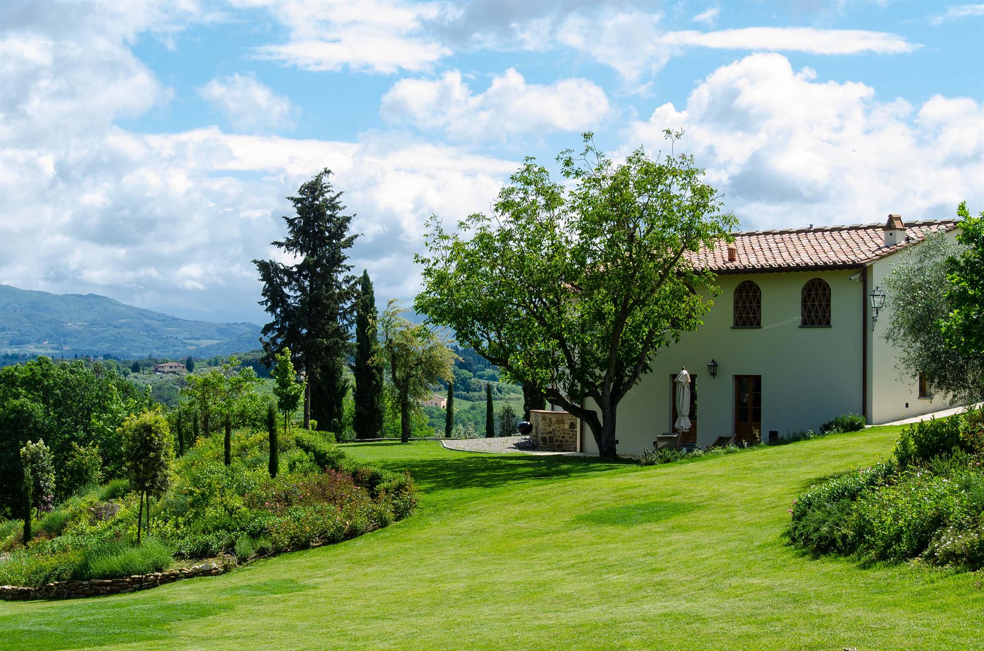 TUSCAN CHIANTI ESTATE: A Luxury Home For Sale In San Casciano In Val Di ...